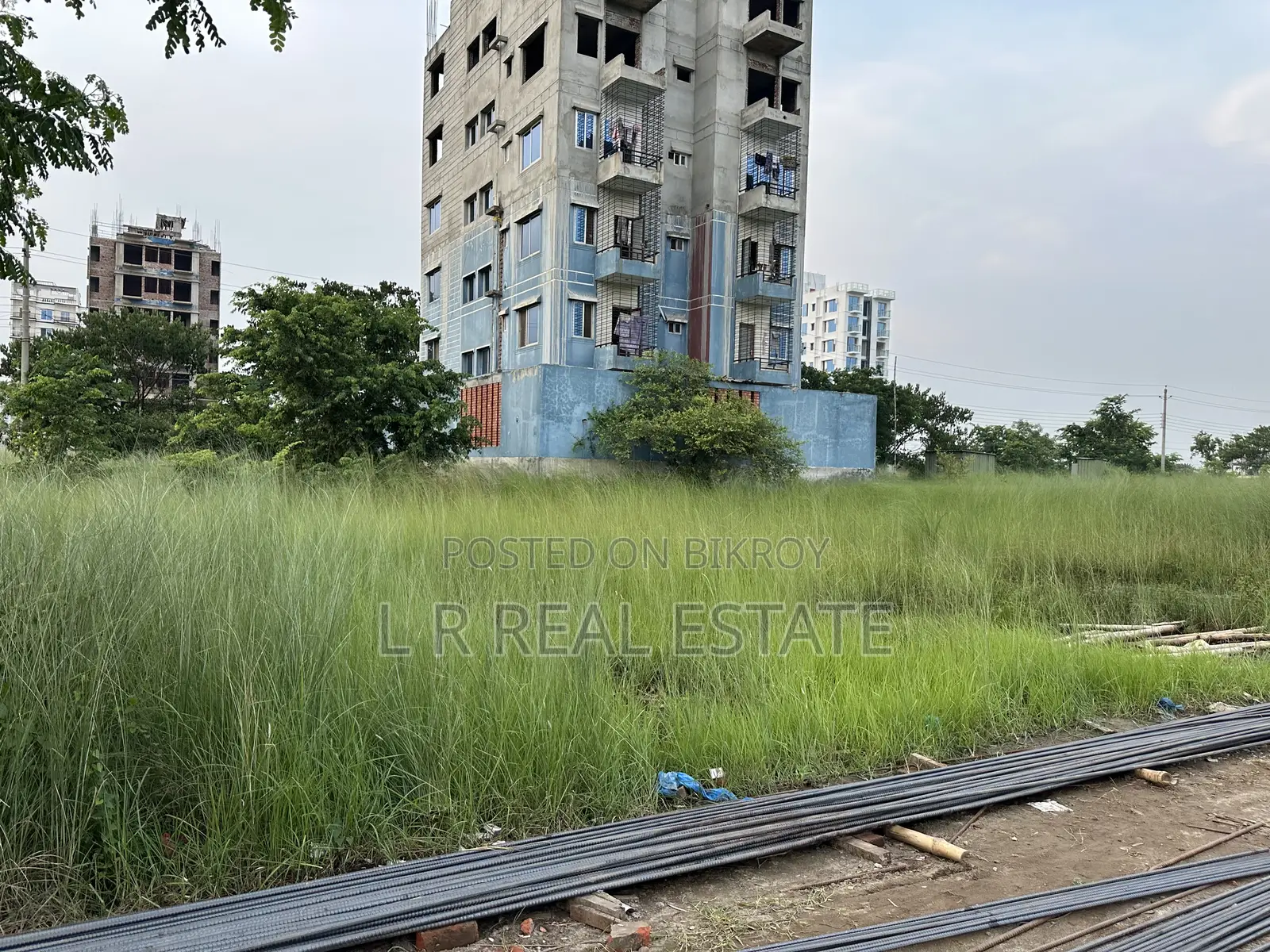 Block-N,4-Katha,South- Facing Plot Urgent Sell,Bashundhara R/A