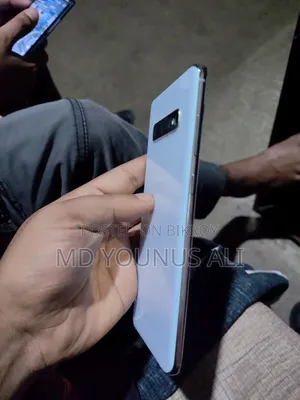 Samsung Galaxy S10 Plus 128 GB Blue