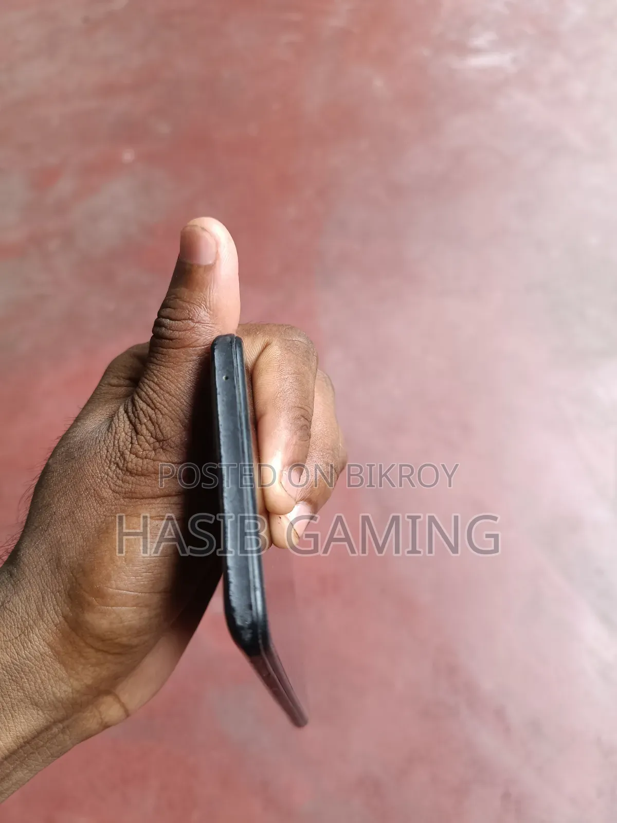 রিয়েলমি ৮ প্রো ১২৮ জিবি কালো