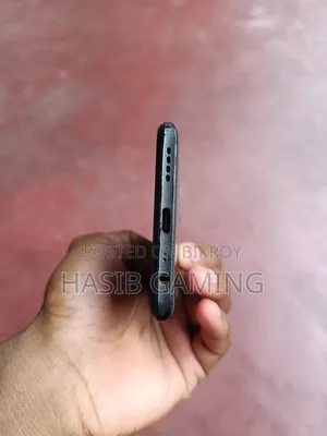 রিয়েলমি ৮ প্রো ১২৮ জিবি কালো
