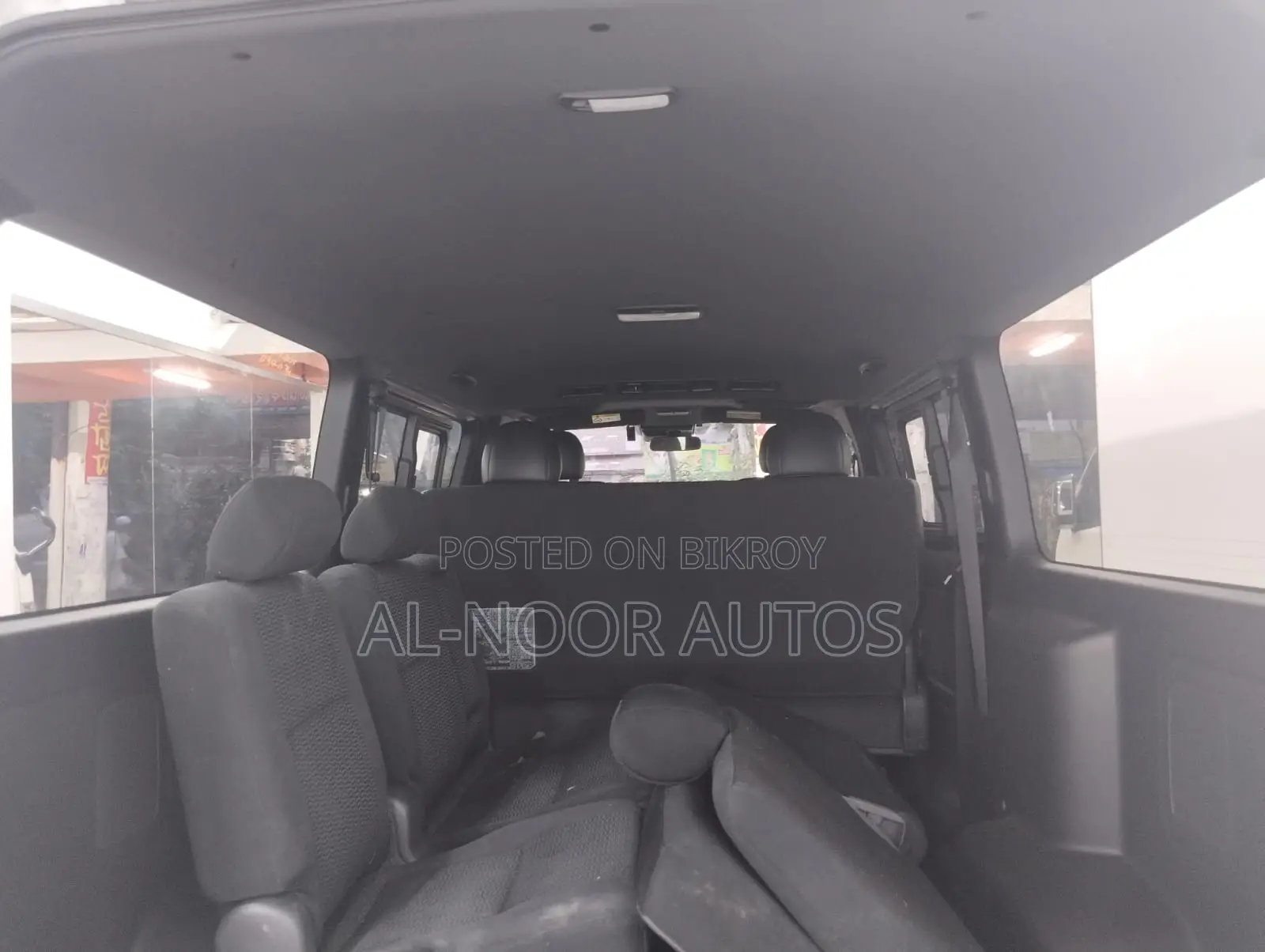 Toyota HiAce 2021 Pearl