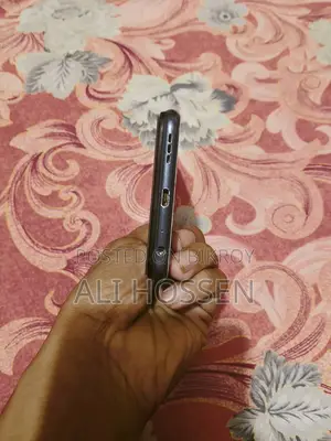 Vivo Y12 32 GB Black
