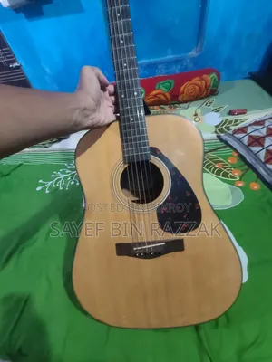 Yamaha Guitar