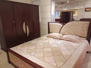 Original Brothers Furniture বেডরুম সেট | প্রায় নতুন