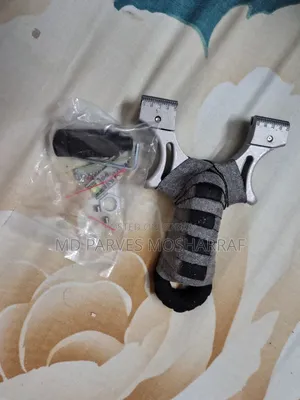 স্লিং শট ইন বেস্ট কোয়ালিটি। গ্র্যাব সুন।