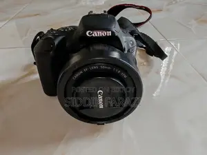 Cannon 200d