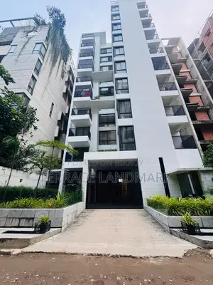 4-bedroom Apartment in Basundhara for Sale