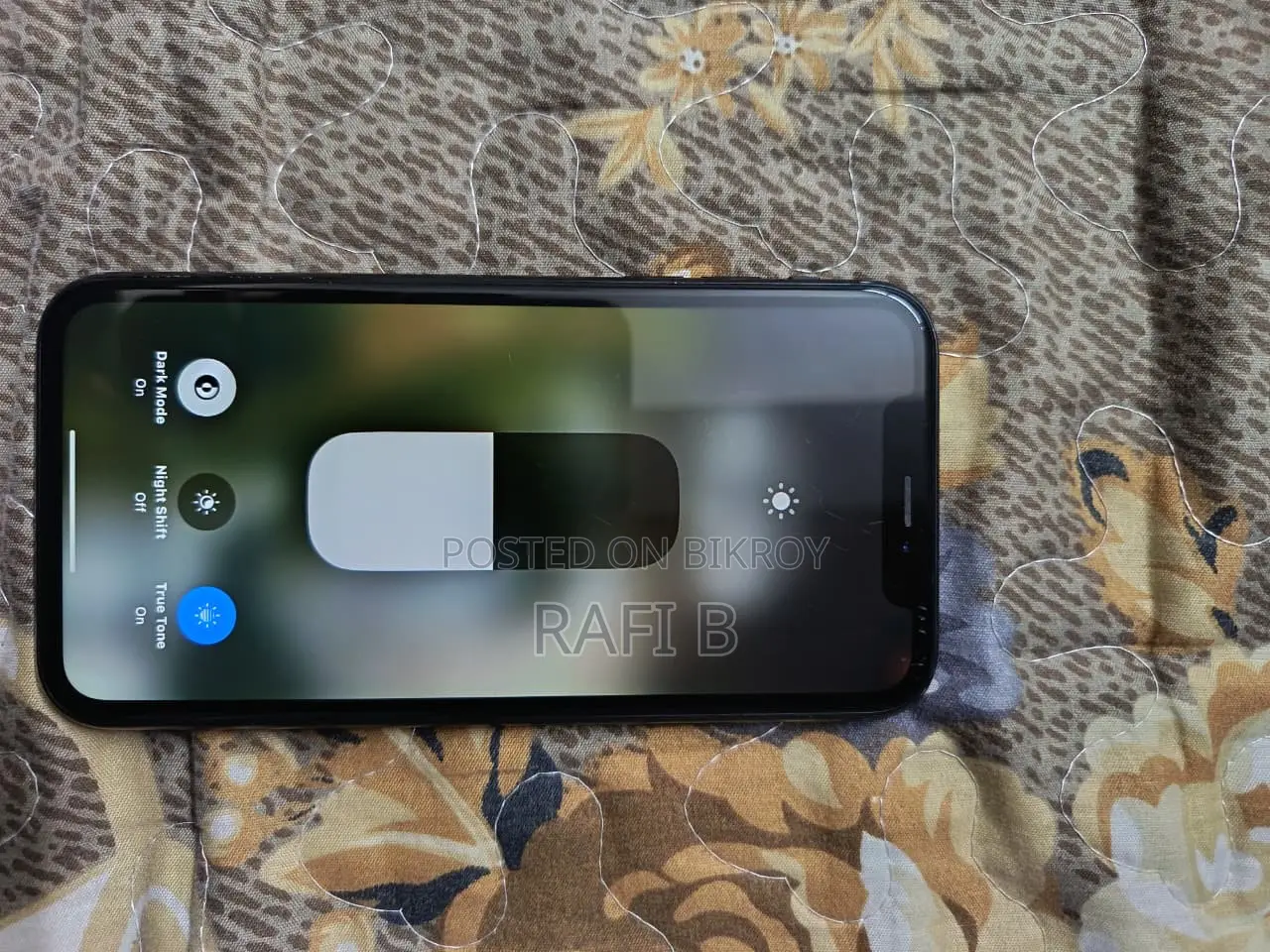 অ্যাপল আইফোন এক্সআর ৬৪ জিবি ব্ল্যাক