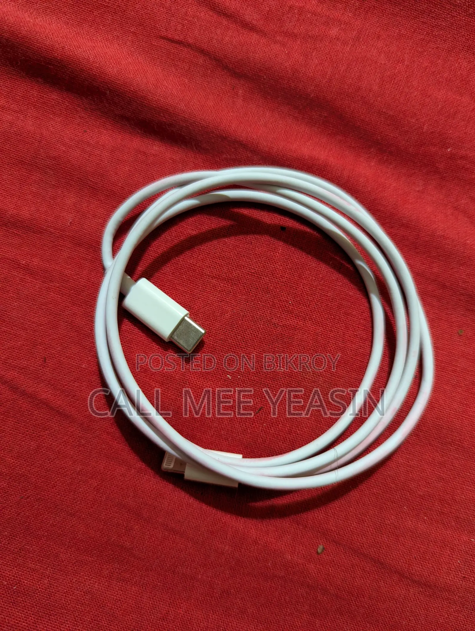 iPhone Cable