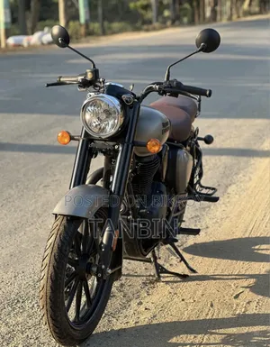 Royal Enfield Classic 350 2025