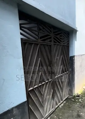 ৫ শতক জমি সহ বাড়ি যশোর সদরে বিক্রির জন্য