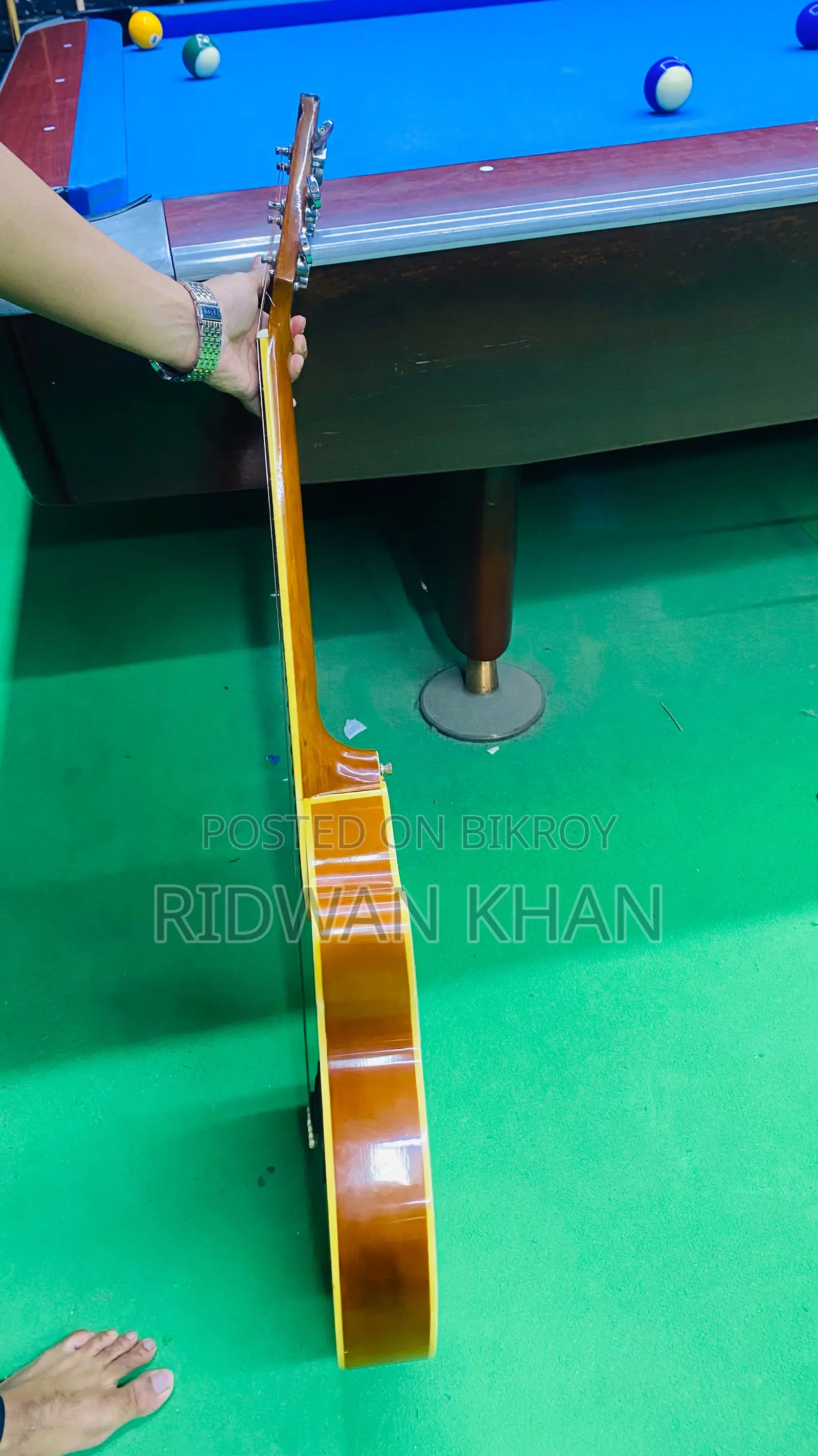 Chard Guitar