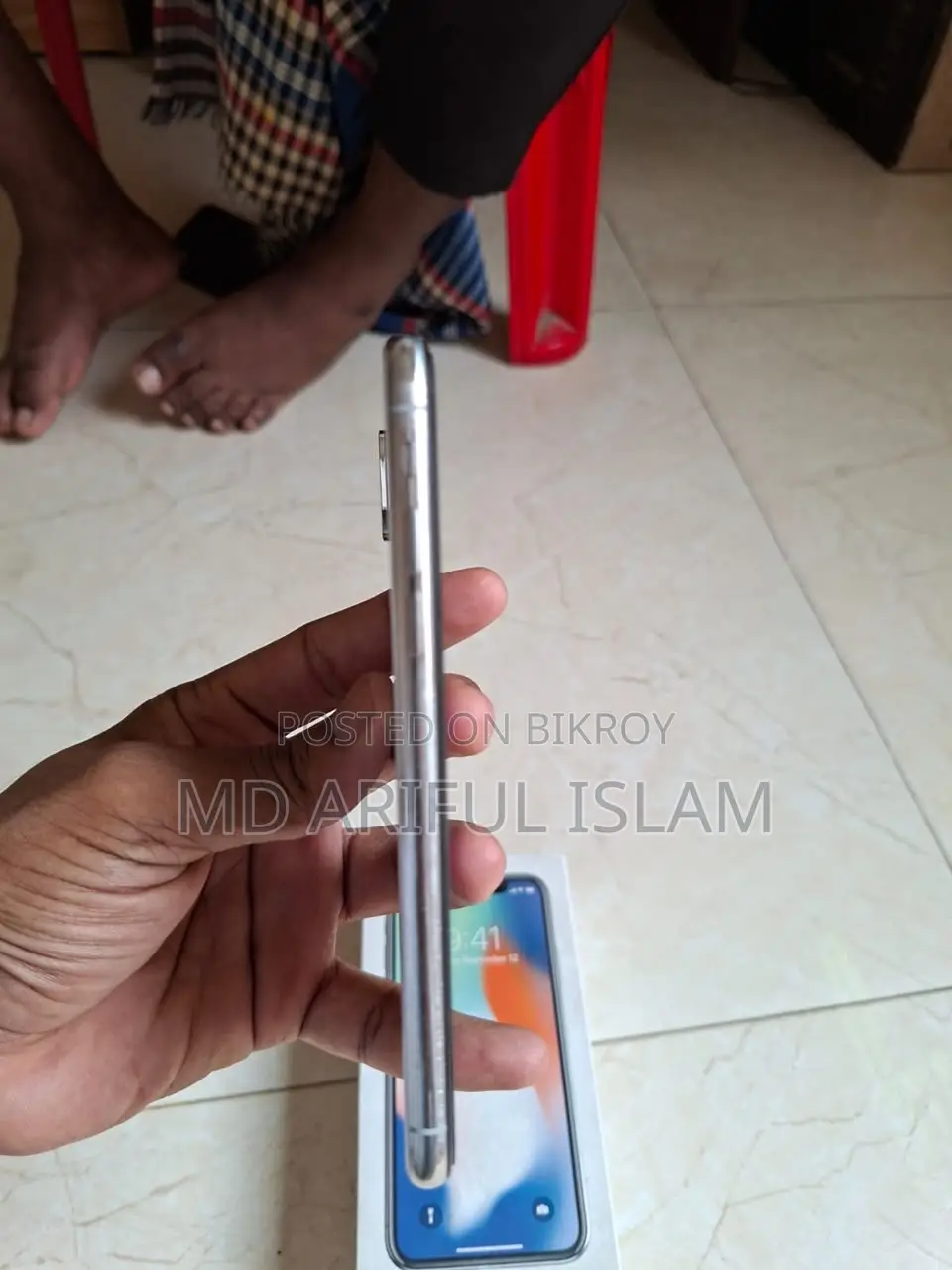 Apple iPhone X 64 GB White