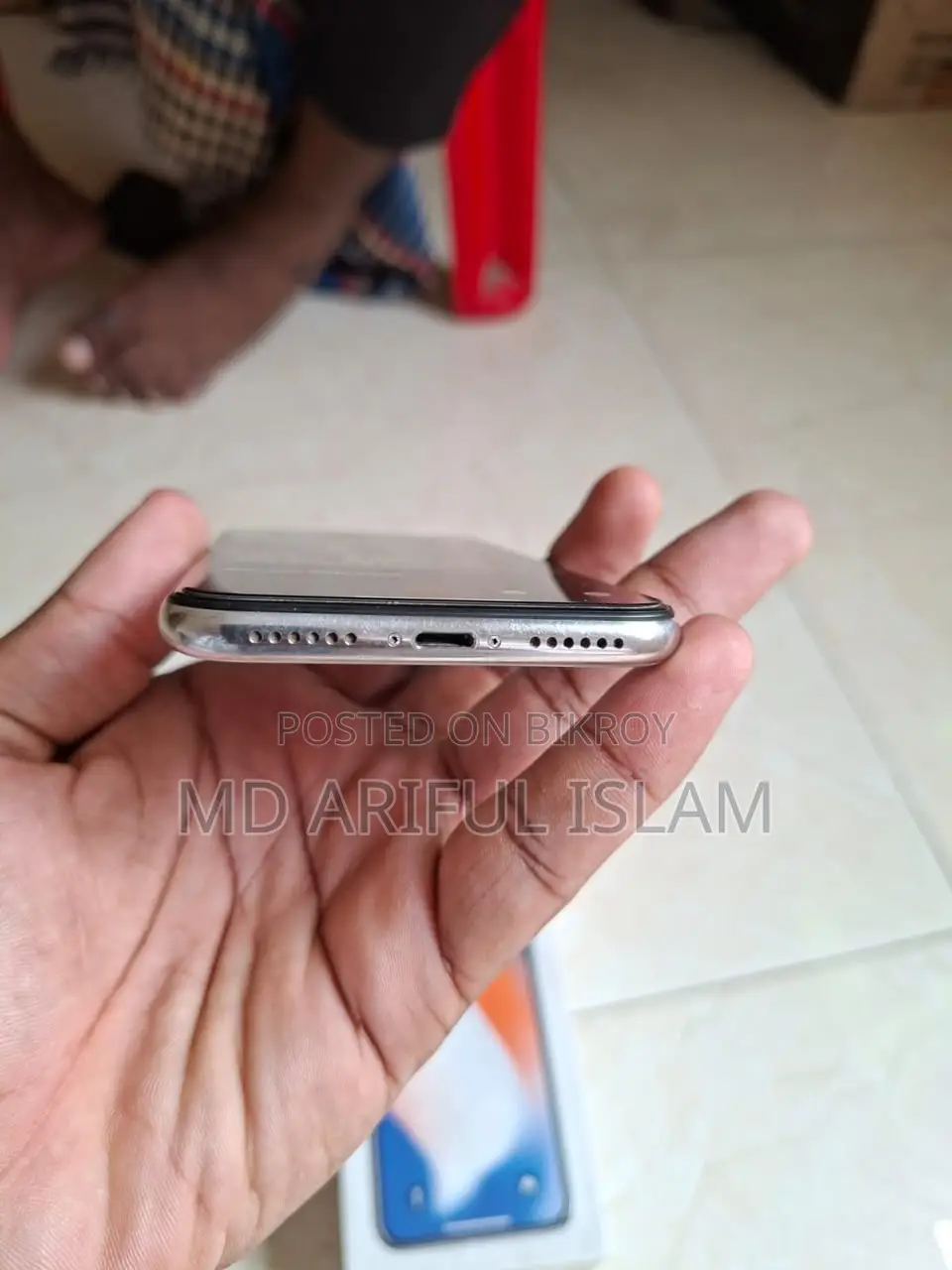 Apple iPhone X 64 GB White