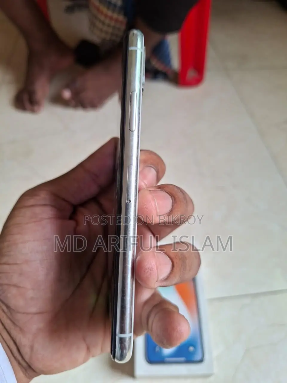 Apple iPhone X 64 GB White