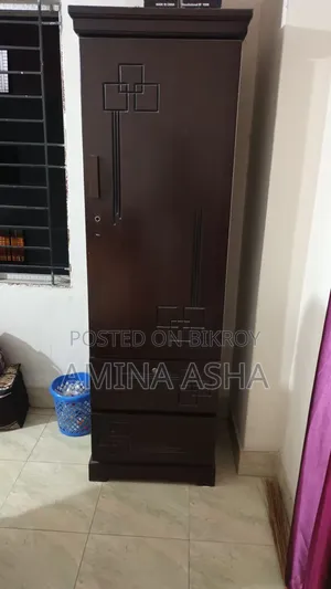 Almirah for Sale