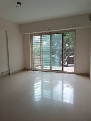 4bdrm Apartment in Gulshan for Sale