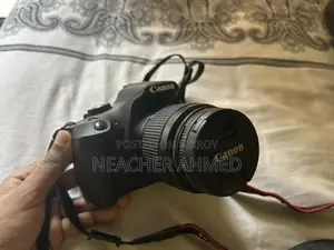 ছয়মাস আগের Canon 2000d DSLR ক্যামেরা বিক্রয় হবে