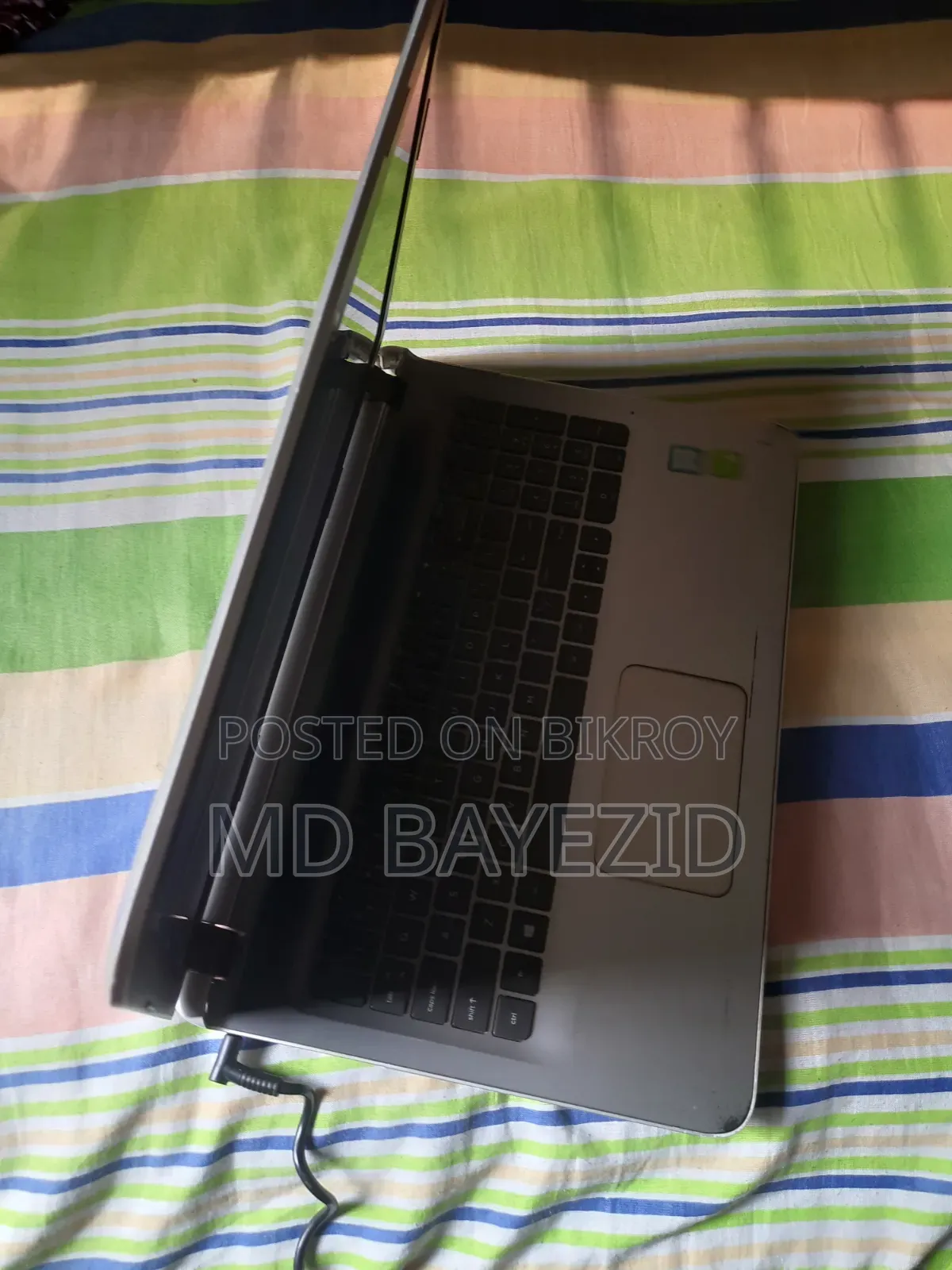 Laptop HP Pavilion 15 4GB Intel Core I5 HDD+SSD 1T