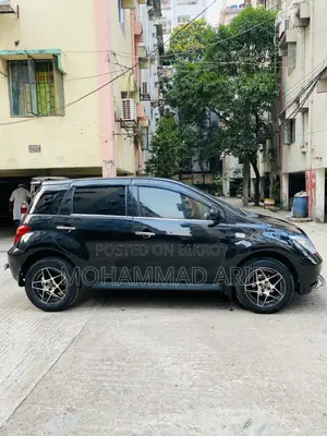 Toyota IST 2004 Black