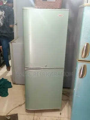 12 CFT Running LG Fridge for Sale.