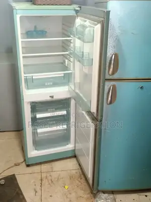12 CFT Running LG Fridge for Sale.