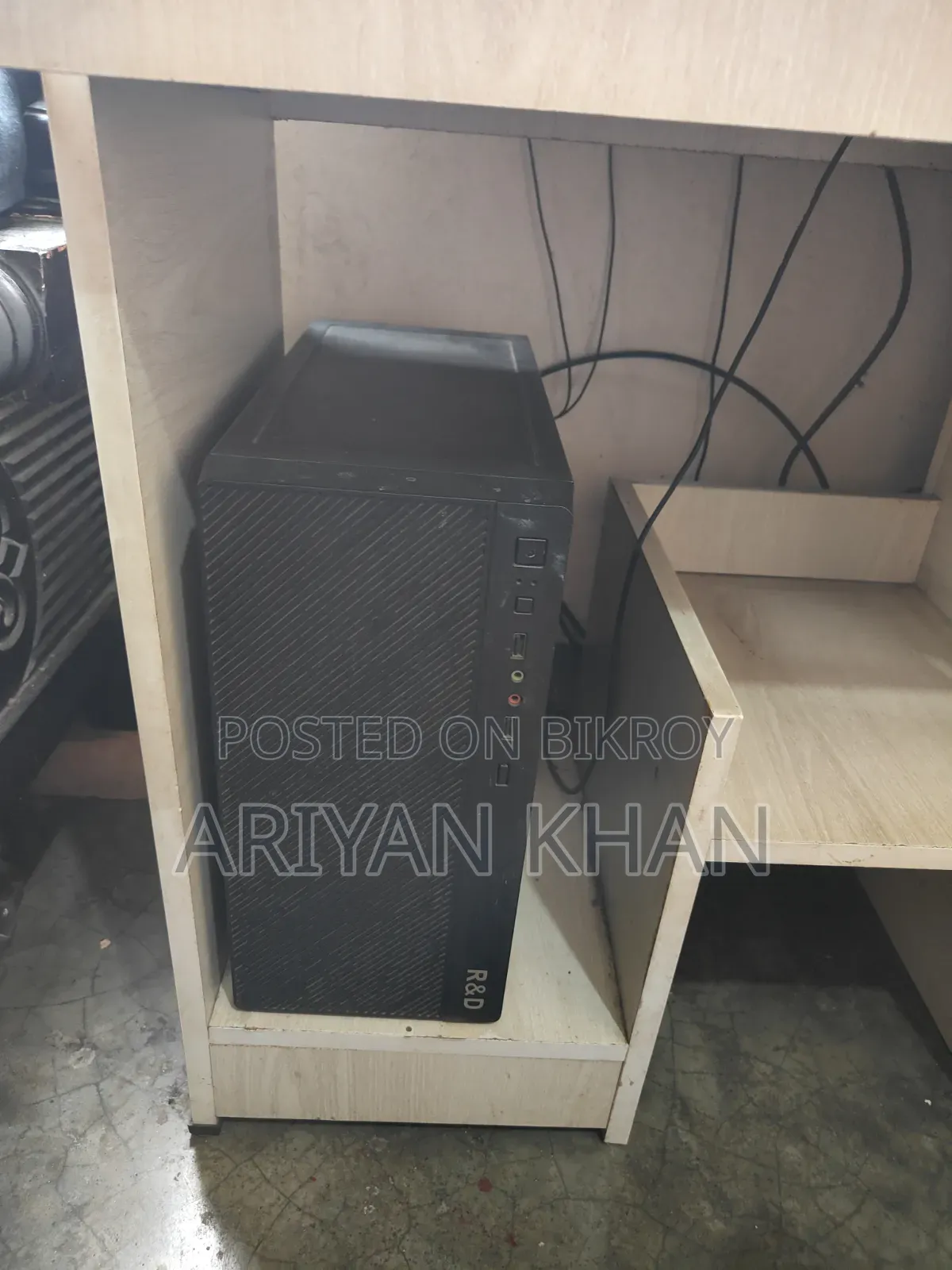 Desktop Computer Dell 8GB Intel Core i5 SSD 128GB