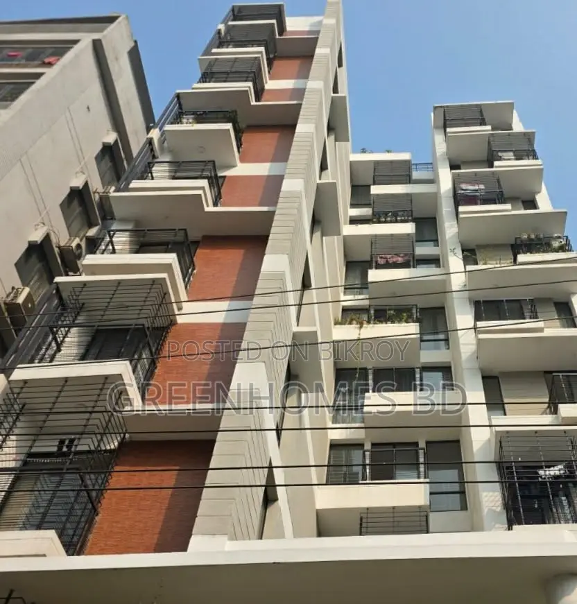 3-Bedroom Apartment in Greenhomes, Basundhara for sale