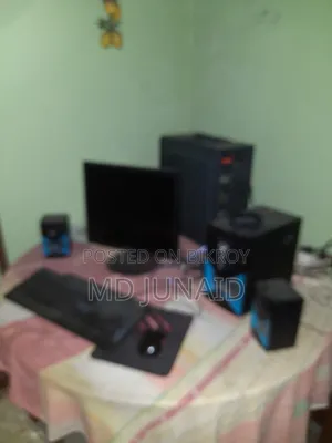 Desktop Computer 4GB Intel Core i3 HDD 512GB