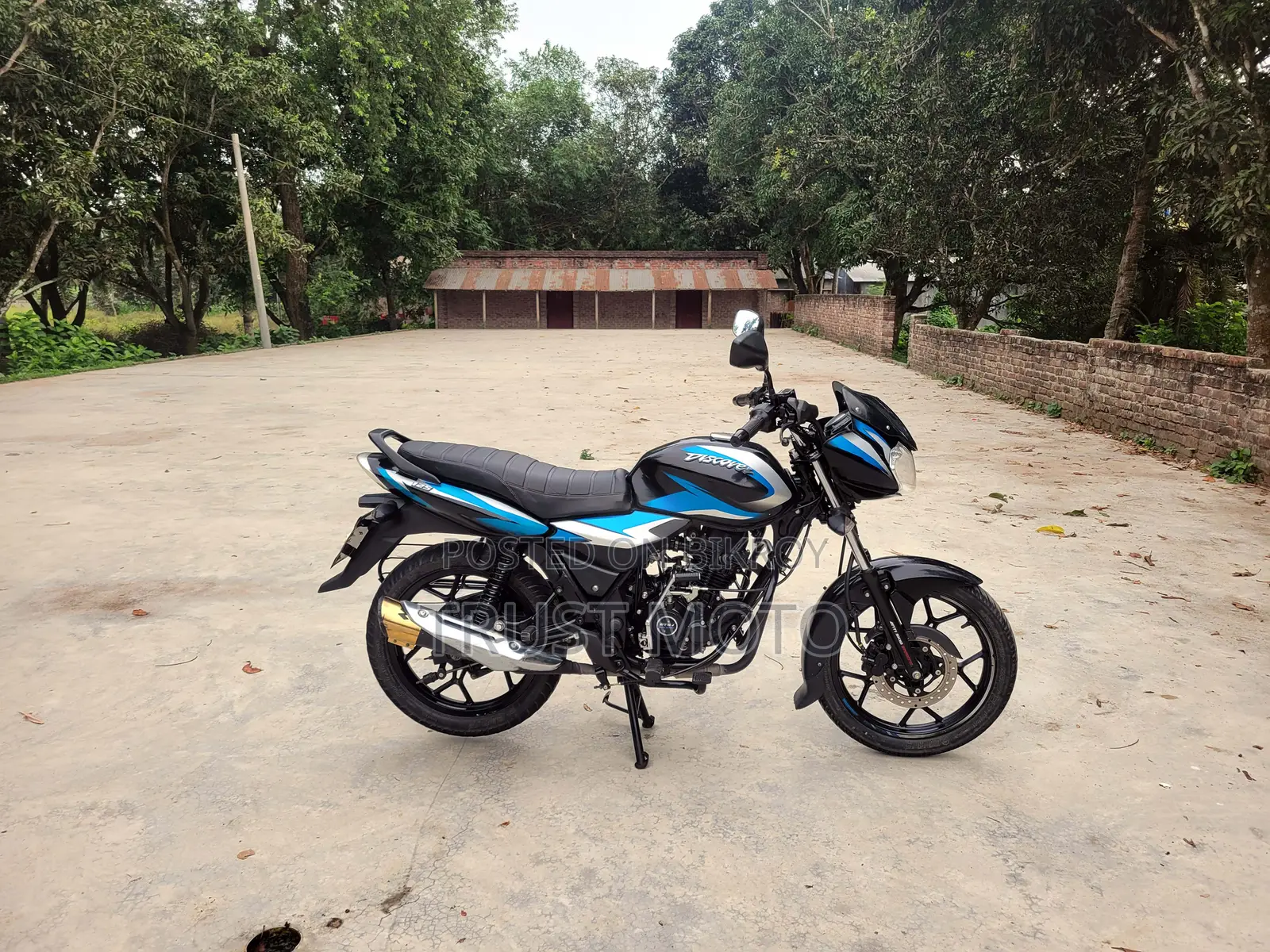 Bajaj Discover 125 2023 Black