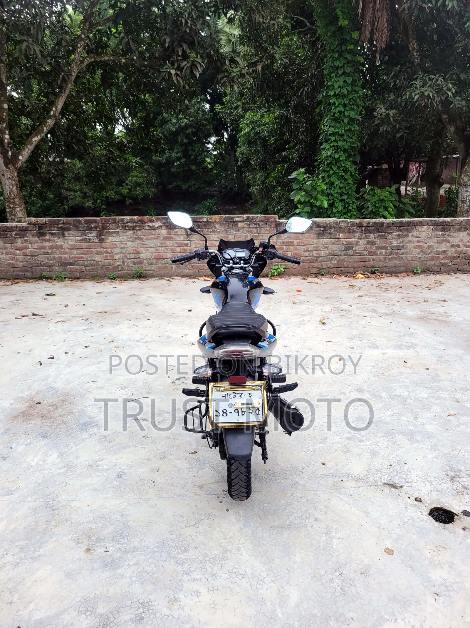 Bajaj Discover 125 2023 Black