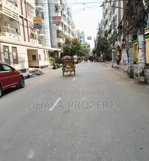 উত্তরা সেক্টর-১০ এ ৫ কাঠার দক্ষিণমুখী জমি বিক্রয়