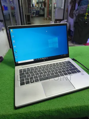 Laptop HP EliteBook 835 G7 8GB AMD Ryzen 5 SSD 256GB
