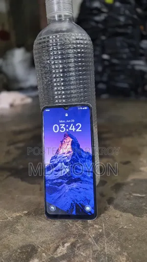 Oppo A18 128 GB Blue