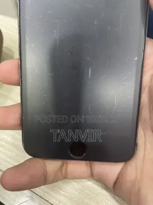 Apple iPhone 8 64 GB Black