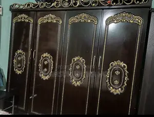 Malaysian Board Almirah 4-part