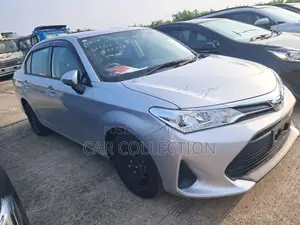 Toyota Axio 2021 Silver