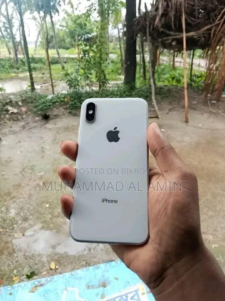 Apple iPhone X 256 GB White