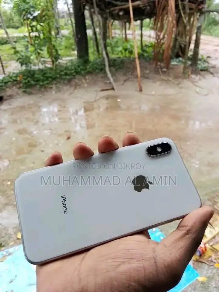 Apple iPhone X 256 GB White
