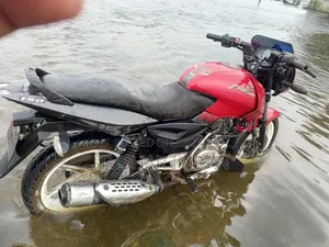 Bajaj Pulsar 150 2013 Red