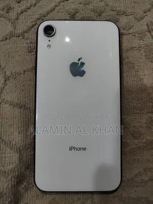 Apple iPhone XR 128 GB White