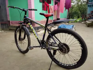 Hero Buzz 26" Hydraulic Disc Brake Bicycle | Good Condition