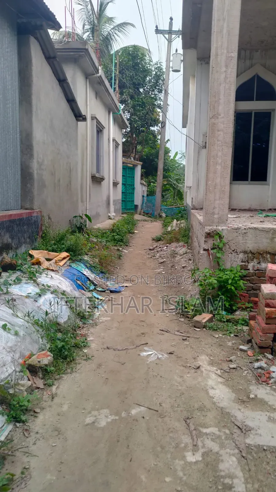 সোনারগাঁও থানা, সাদিপুর ইউনিয়ন, পঞ্চমীঘাট মৌজায় ৫ শতাংশ জমি বিক্রয়