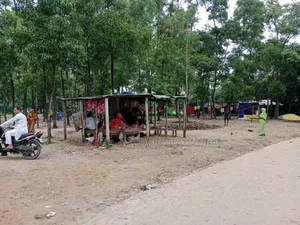 গাজিপুর সিটিতে ৪০ নং ওয়ার্ডে এক দাগে ৮ বিঘা