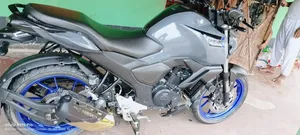 Yamaha FZ 2025 Gray