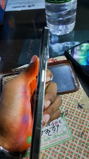Infinix Hot 40i 128 GB Rose Gold