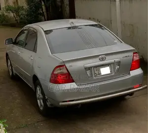 Toyota Corolla 2004 Silver