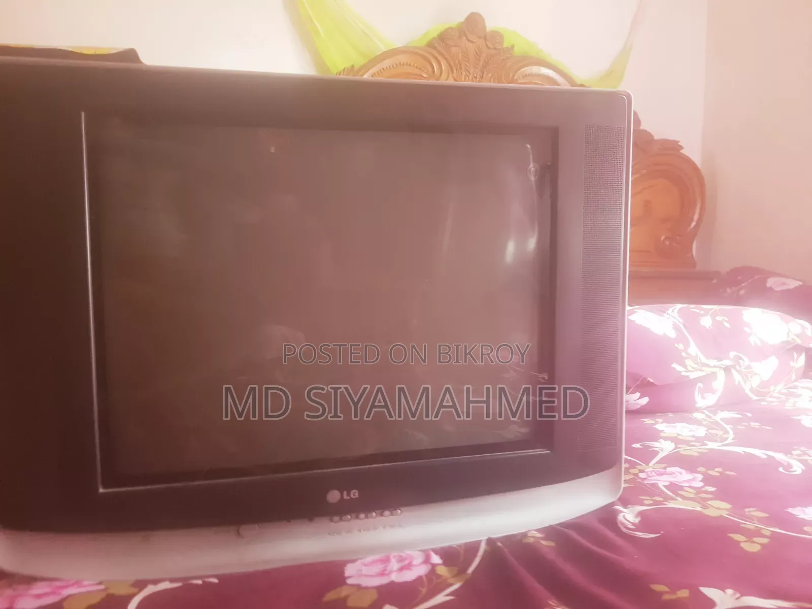 এলজি টিভি বিক্রির জন্য সর্বনিম্ন মূল্যে।