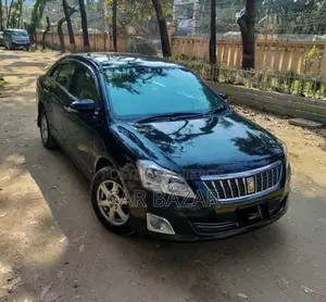 টয়োটা প্রিমিও ২০১১ কালো