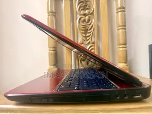 ল্যাপটপ Dell Inspiron 15 ৮জিবি ইন্টেল কোর আই৫ এসএসডি ২৫৬জিবি